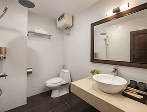 DOUBLE ROOM